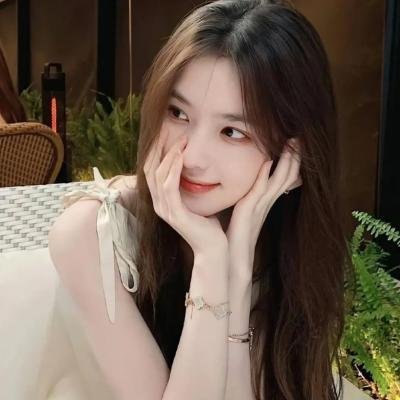 天王之女恋爱脑怒怼网友，网友群嘲，短时间内引热议